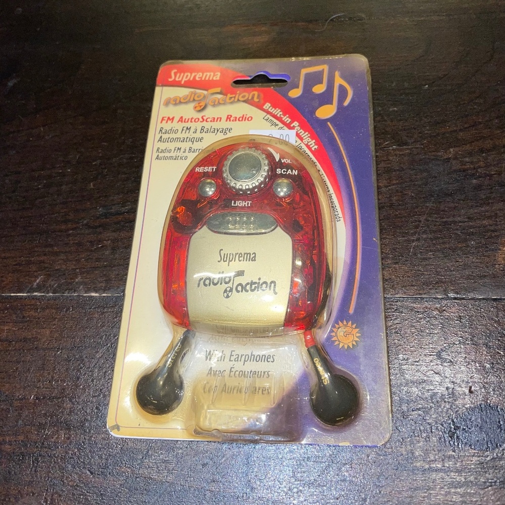 Vintage 1990‎ Suprema Radio Action FM AutoScan Earphones Penlight Electronics